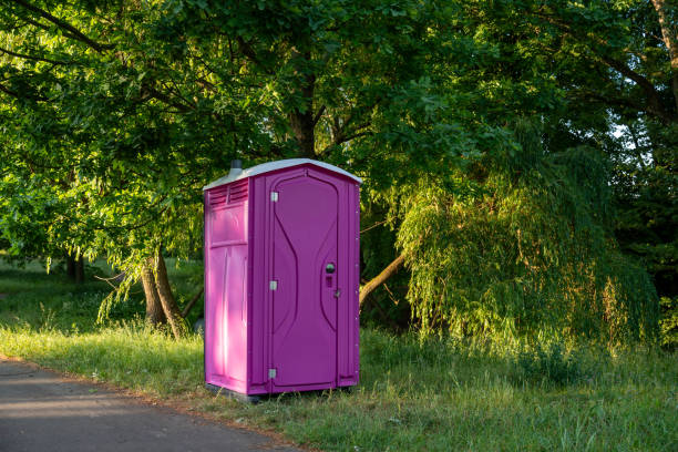 Portable Toilet Options We Offer in Hawthorne, FL